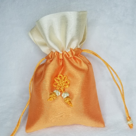 4 for $20 Handmade Korean Style Mini Pouch - Picture 5 of 5